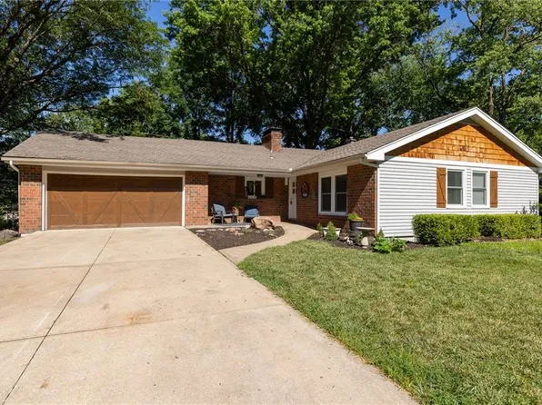 6926 NW Park Plaza Dr, Kansas City, MO 64151