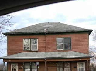 621 S 15th St, Saint Joseph, MO 64501