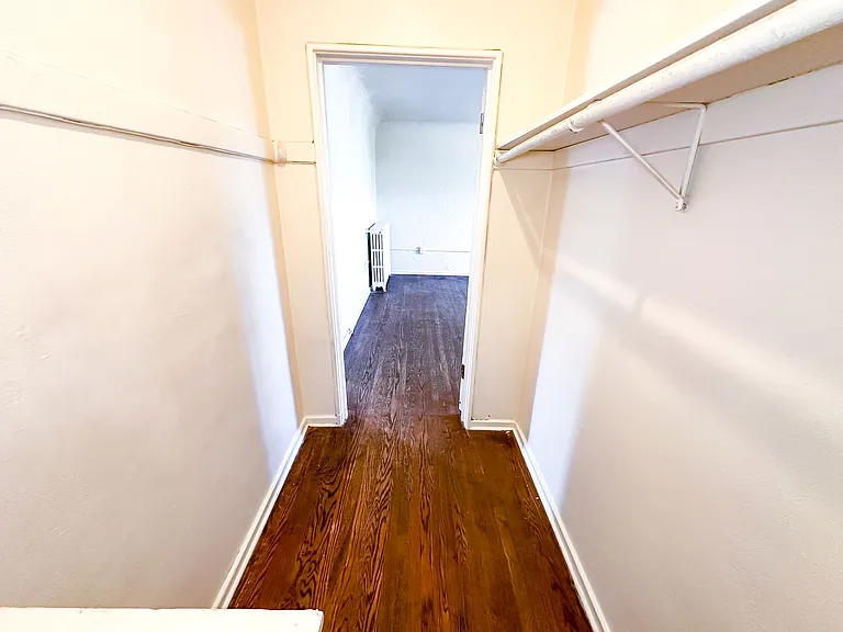 4515 Burke Ave N — Photo 17