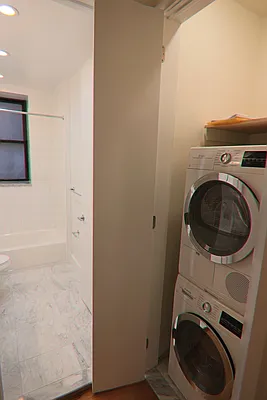 Rented by PMG Real Estate  | media 37