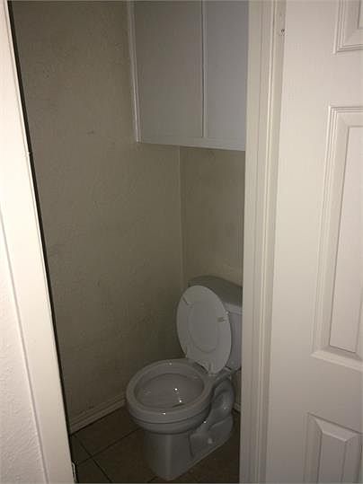 2nd image of 3209 Las Vegas Trl APT 2