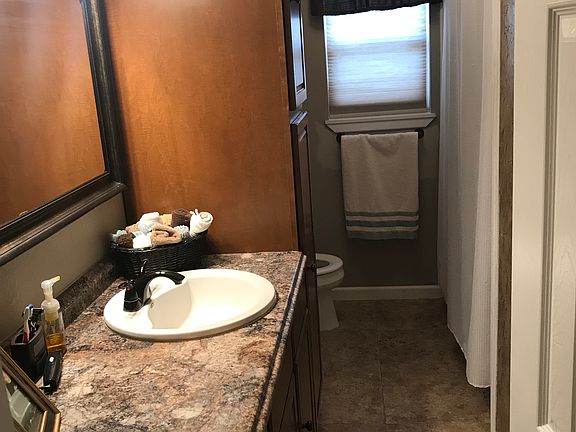 5th image of 2108 NW Avenue C