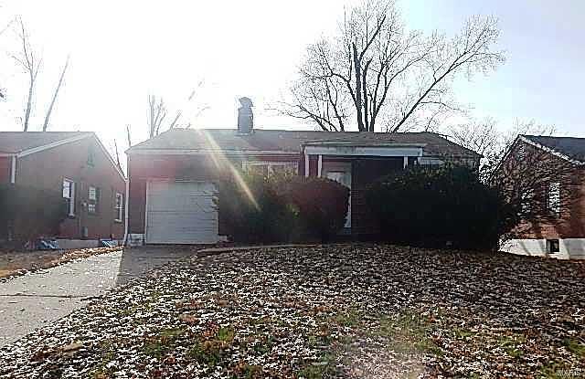 1st image of 928 Fontaine Pl
