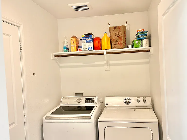 4152 Silverstein St — Photo 20
