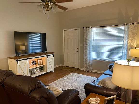 3rd image of 255 Knox Creek Trl NW