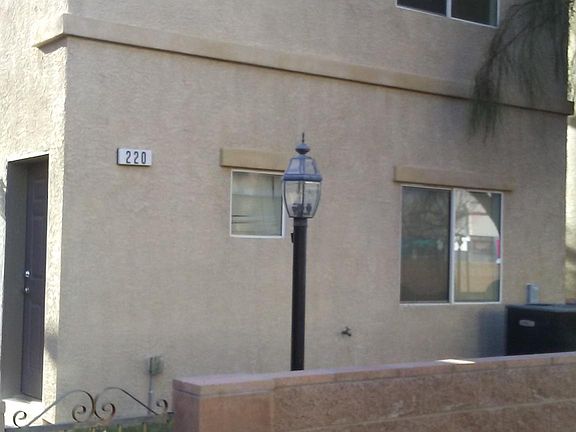 2nd image of 220 Shy Dandelion St