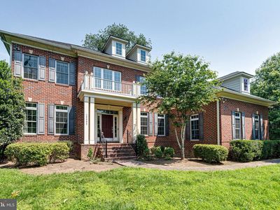 10002 Courthouse Rd, Vienna, VA, 22181