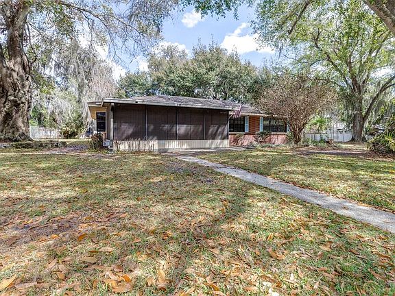 3rd image of 319 Granada Rd