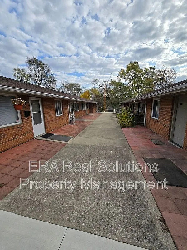 1 bed, 1.0 bath, 589 sqft, $850 — Photo 2