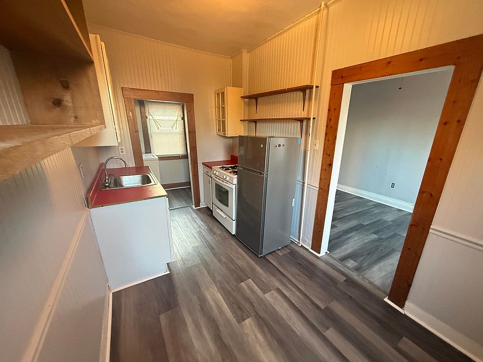 1st image of 339 Pennsylvania St #4