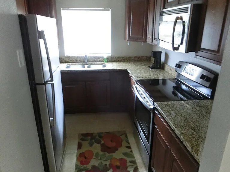 320 N Bayshore Blvd #208 — Photo 10
