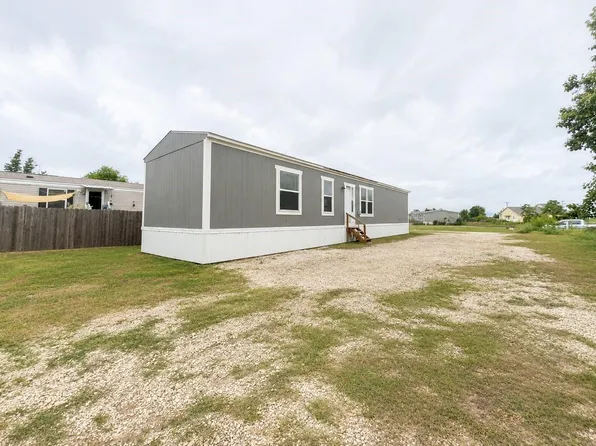 282 County Road 5706, Cleveland, TX 77327