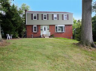 3412 Forest Rd, Bethel Park, PA 15102