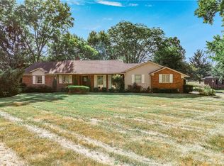 2015 Merrimont Dr, Troy, OH 45373