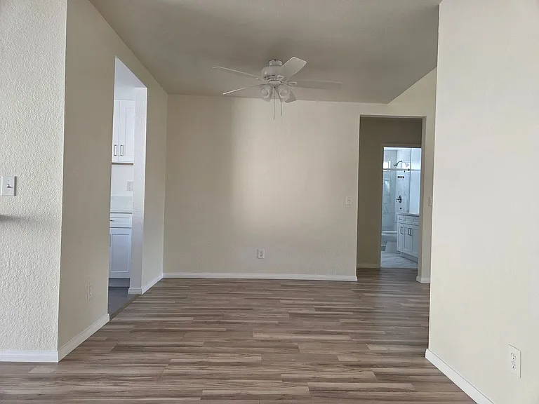 3249 Chase Ct — Photo 9