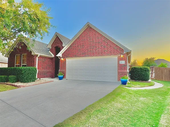 9825 Brazoria Trl, Fort Worth, TX 76126