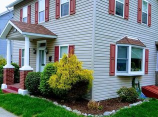 353 S Broad St, Bangor, PA 18013