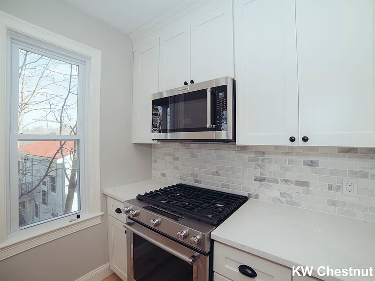 10 Duffley Ct #3 — Photo 34