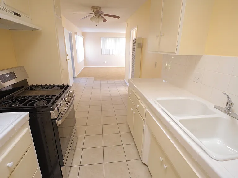 13601 Van Ness Ave #9 — Photo 6