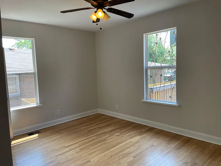 407 Mallory St — Photo 15