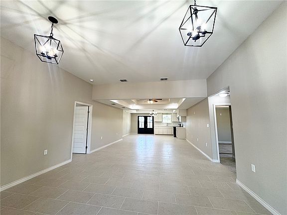 2nd image of 5649 Hampshire Rd