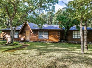 2717 Peninsula Dr, Grapevine, TX 76051