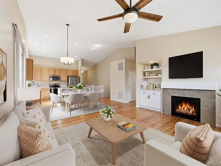 3645 Desert Ridge Cir — Photo 9