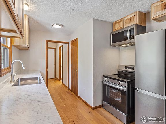 3rd image of 2619 Wildwood Dr