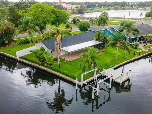 7900 1st St N, Saint Petersburg, FL 33702
