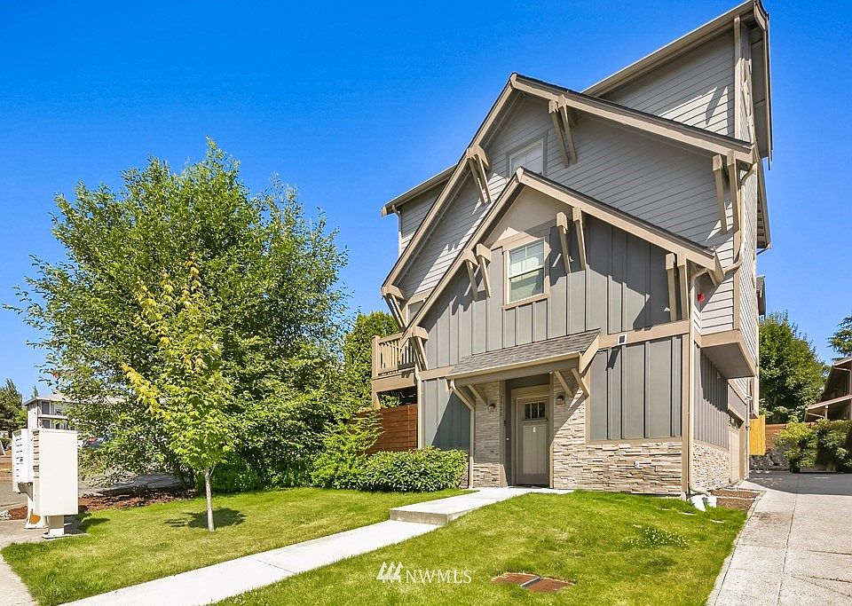 Come and see this meticulously maintained, centrally located 4 bedroom, 3.5 Bath home in Southcenter.