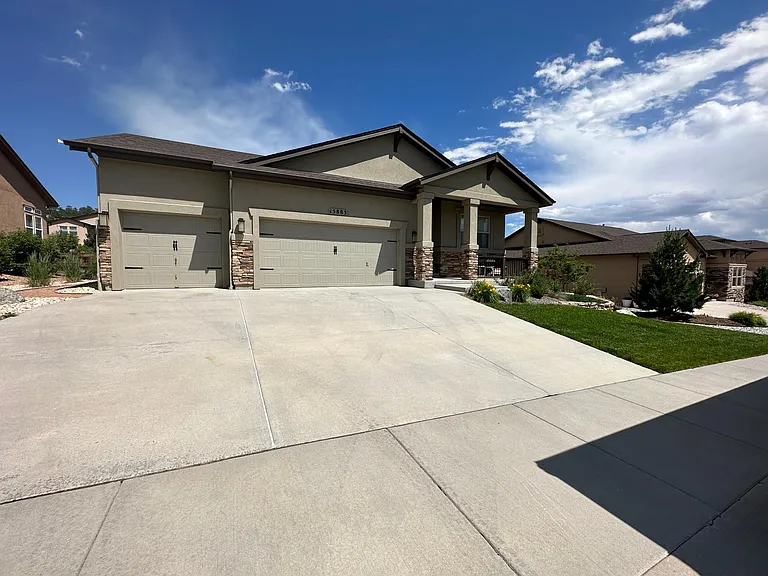 15883 Kansas Pacific Ct — Photo 9