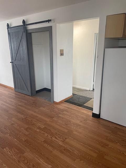 1st image of 2301 Minnehaha Ave APT 4