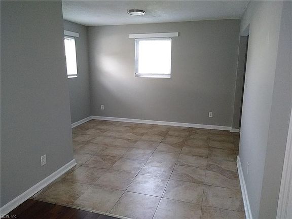 3rd image of 23 Riverview Ave Unit 1