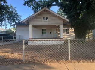 2009 E 2nd St N, Wichita, KS 67214
