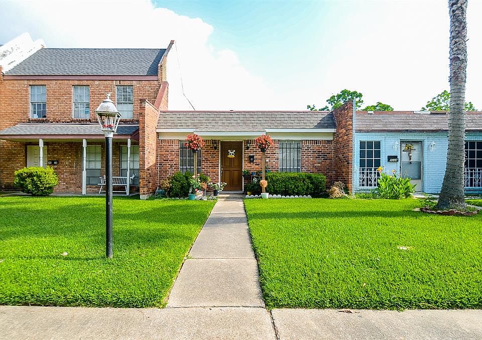 1st image of 9036 Kempwood Dr