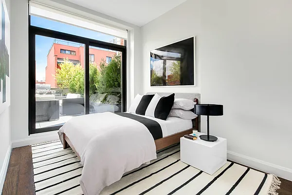 Rented by Town Residential | media 38