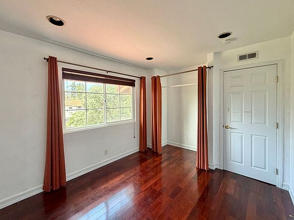 4th image of 4030 Porte De Palmas Unit 35