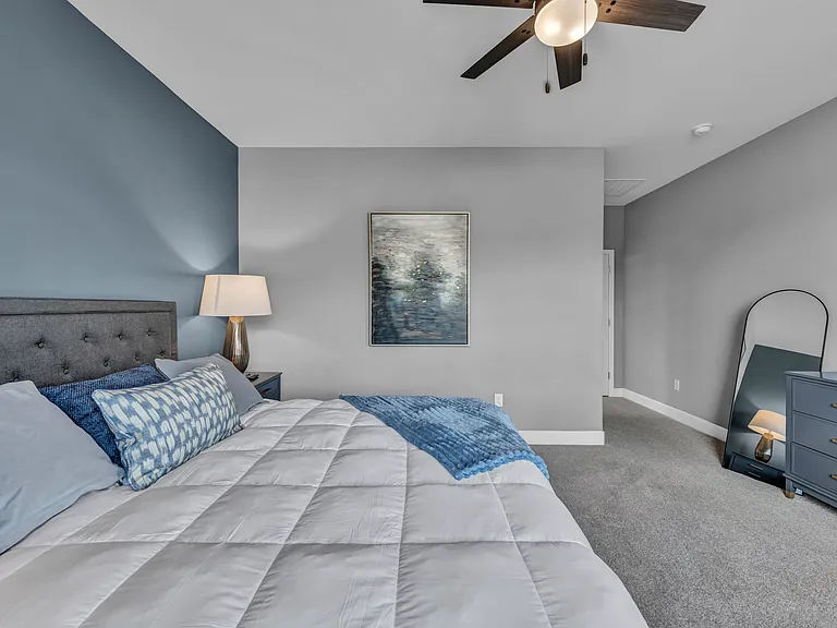 518 Riverbed Cir — Photo 24