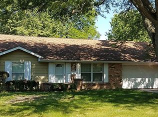 2705 East Rd, Danville, IL 61832