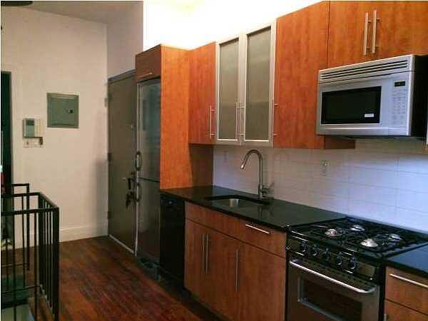 2nd image of 161 W 133rd St #1RR