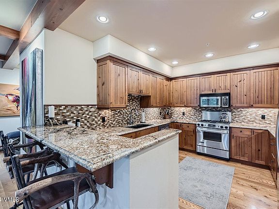 4th image of 205 Bear Paw St APT B204