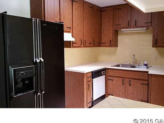3rd image of 9950 NE 150th Ave