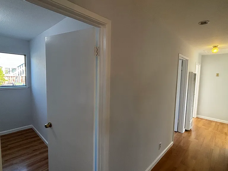 4729 Snead Dr — Photo 6