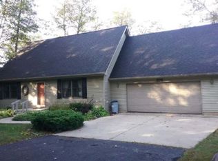 5969 Shirley Ann Dr, Harrison, MI 48625