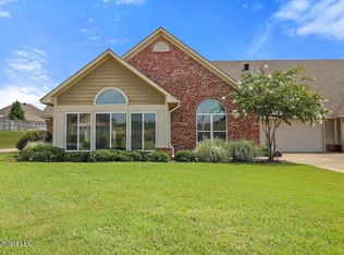 540 Sweetwater Dr, Pearl, MS