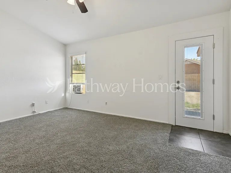 7704 W San Juan Ave — Photo 15