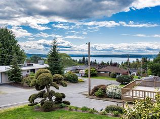 242 SW 186th St, Normandy Park, WA 98166