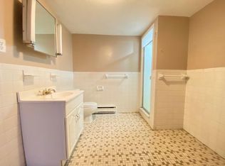 14 Parmenter St #3R, Boston, MA 02113