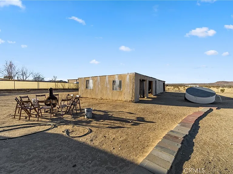 64654 Sun Mesa Rd — Photo 22