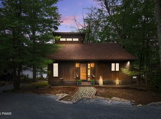 1112 Aquarius Dr, Lake Ariel, PA 18436
